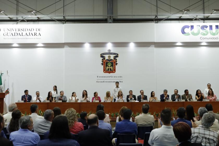Rinde protesta el Dr. Dante Jaime Haro Reyes como Rector del CUSur