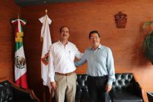 Entregan convenio de colaboración entre la UdeG y el Ayuntamiento de Tapalpa en el CUSur