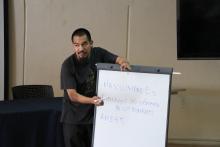 Deconstruir masculinidades para la prevención del VIH y otras ITS