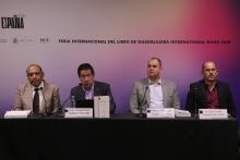 Presentan 'El Libro Blanco de los Derechos Humanos' en la FIL Guadalajara 2025