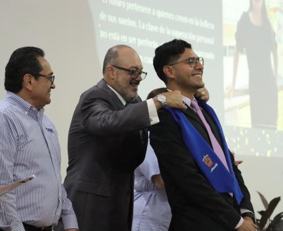 Egresan 12 estudiantes de la Maestría en Administración de Negocios del CUSur