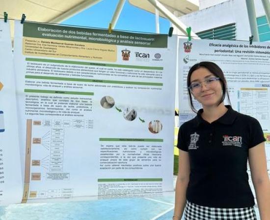 Alumnos del IICAN son premiados en encuentro de investigación