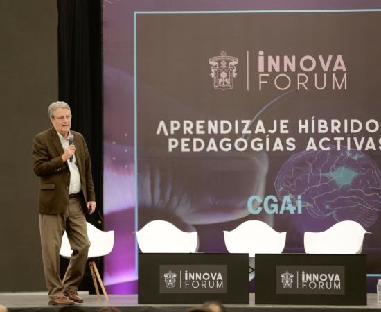 13 egresados del CUSur fueron reconocidos por su excelencia en examen Ceneval