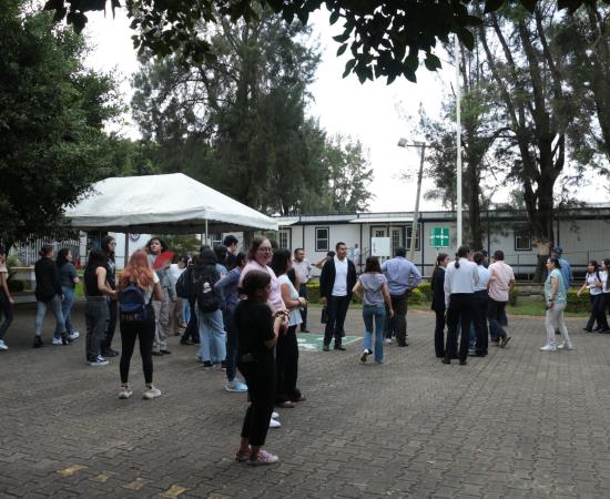 Más de 1,400 personas evacuadas en el Simulacro Nacional 2025 en el CUSurMás de 1,400 personas evacuadas en el Simulacro Nacional 2025 en el CUSur