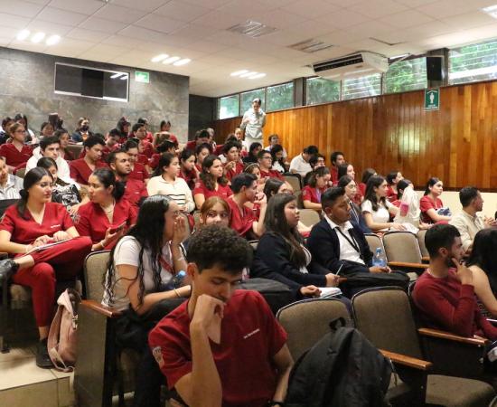 Realizan foro “Nuevos investigadores del CUSur”