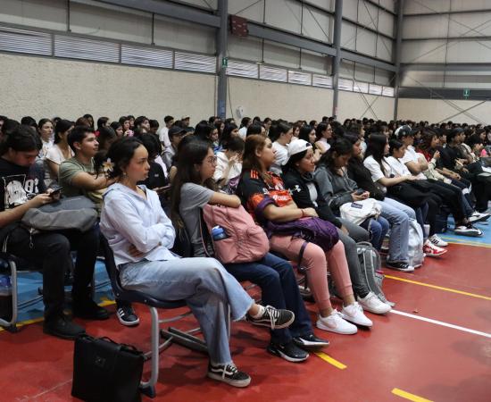 Inicia nuevo curso sobre Problemas Globales en CUSur para estudiantes de primer ingreso
