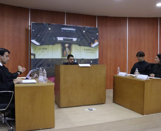 CUSur y Suprema Corte traen la experiencia de “Un día en la Corte” a estudiantes de Abogado