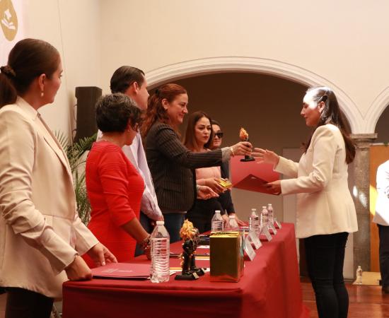 PIT reconoció a los mejores tutores y tutoras del CUSur