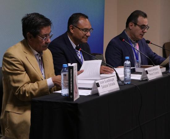 La FIL 2024 recibe la obra insignia del CUSur sobre tecnologías y salud pública