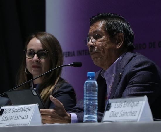 CUSur aporta al desarrollo tecnológico con el libro HPC en Latinoamérica en la FIL 2024