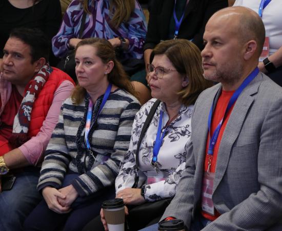 CUSur presenta en la FIL su obra 'Innovaciones Transdisciplinares' sobre tecnología y naturaleza