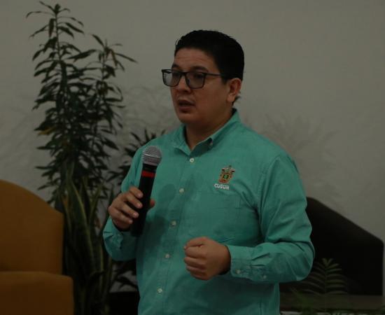 CUSur recibe a 1,763 estudiantes en la XXII Feria "Una Mirada al CUSur"