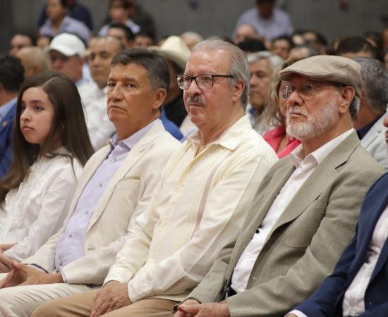 Rinde protesta el Dr. Dante Jaime Haro Reyes como Rector del CUSur