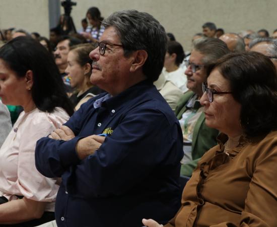 Rinde protesta el Dr. Dante Jaime Haro Reyes como Rector del CUSur