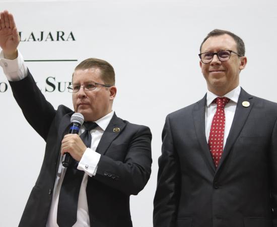 Rinde protesta el Dr. Dante Jaime Haro Reyes como Rector del CUSur