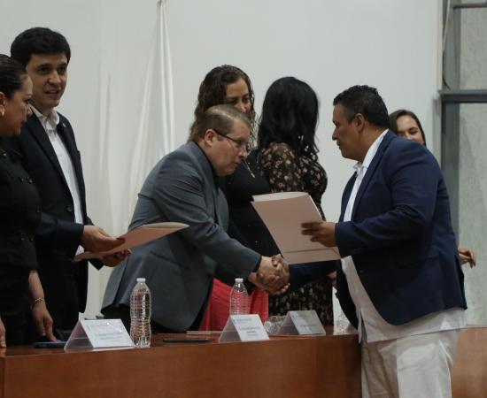 Se titulan 105 egresadas y egresados de la División de Ciencias de la Salud del CUSur