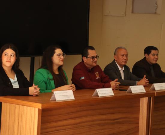 Estudiantes del CUSur se actualizan en tendencias del turismo sustentable durante sus Jornadas Académicas