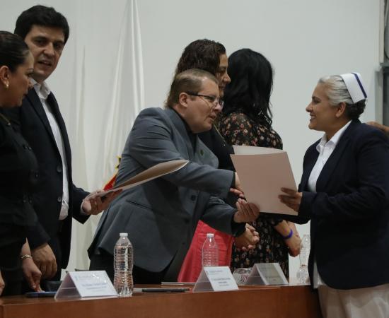 Se titulan 105 egresadas y egresados de la División de Ciencias de la Salud del CUSur