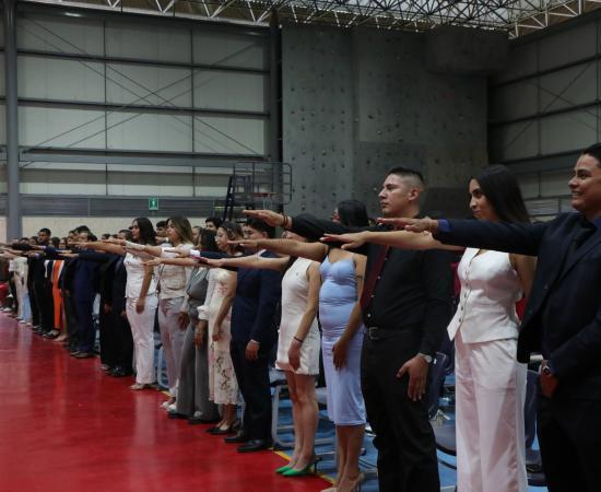 En el CUSur, 88 egresadas y egresados de nueve programas reciben su acta de titulación