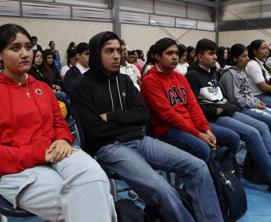 Más de 2,700 jóvenes conocieron la oferta académica en la XXIV Feria Una Mirada al CUSur