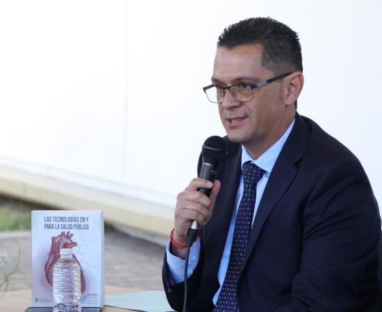 Presentan en CUSur el libro “Las Tecnologías en y para la Salud Pública"