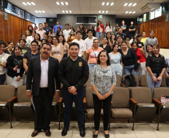 Conversan en el CUSur sobre el proceso electoral y la importancia del voto en las elecciones de 2024