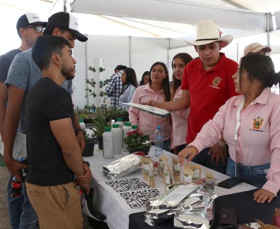 El CUSur presente en la Expo Agrícola Jalisco 2024