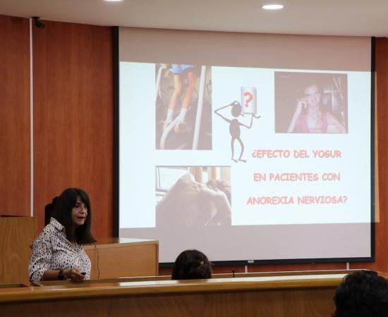 <p class="MsoNormal">El pasado miércoles 5 de octubre, cuatro investigadoras del del Instituto de Ciencia y Tecnología de Alimentos y Nutrición (ICTAN), de España, compartieron algunas investigaciones en inmunonutrición en un ciclo de conferencias organizado por el Instituto de Investigaciones en Comportamiento Alimentario y Nutrición (IICAN) del Centro Universitario del Sur (CUSur).<o:p></o:p></p>  <p class="MsoNormal"><o:p>&nbsp;</o:p></p>  <p class="MsoNormal">La primera conferencia titulada “Importancia