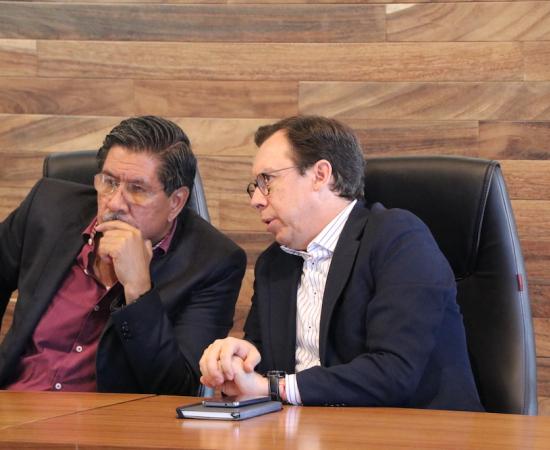 Presentan en el CUSur libro sobre trabajadores, sindicatos y activistas