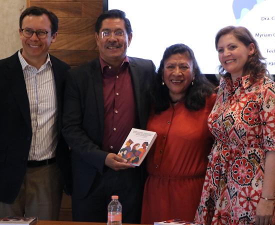 Presentan en el CUSur libro sobre trabajadores, sindicatos y activistas