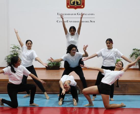 Concluyen los talleres de Formación Integral del CUSur