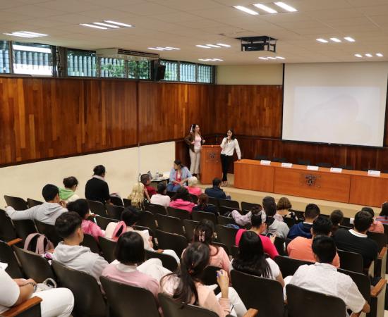 El CUSur conmemora la lucha contra el Cáncer de Mama