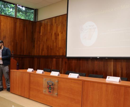 El CUSur conmemora la lucha contra el Cáncer de Mama