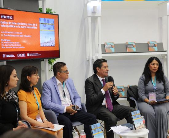 El libro sobre estilos de vida saludable del CUSur estuvo presente en la FIL