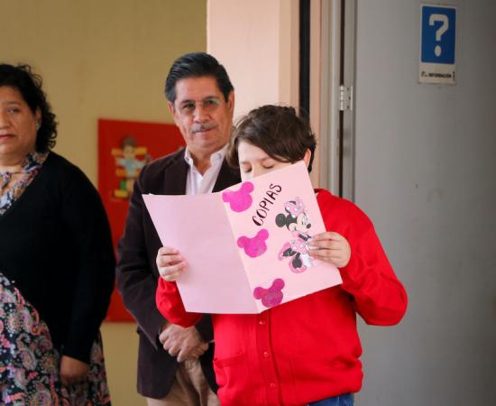 El CUSur entrega diez equipos renovados al CAM 23 de Ciudad Guzmán