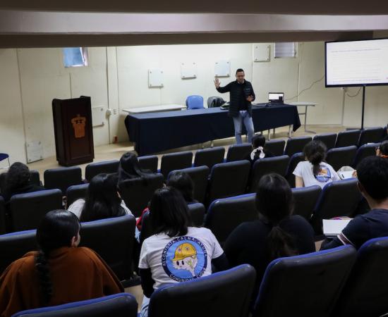 Simulan el abordaje en crisis con taller de primeros auxilios psicológicos