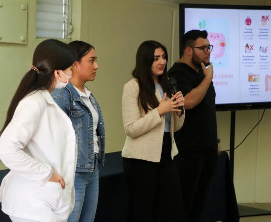 Hablan en el CUSur sobre cómo mantener una microbiota saludable