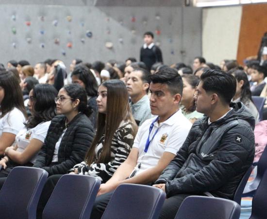 Hablan sobre a historia de la licenciatura en Nutrición del CUSur
