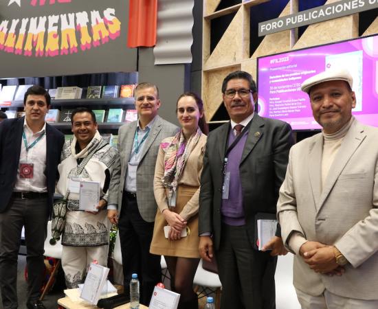 Se presentó el libro “Derechos de los pueblos originarios y comunidades indígenas” en la FIL