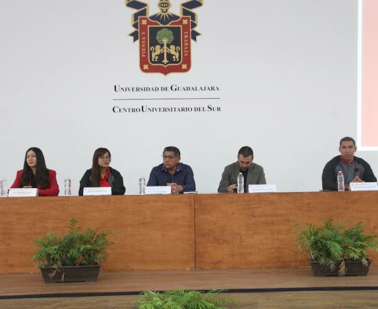Festeja Psicología 28 años con charla sobre psicología del deporte