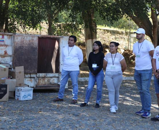 El CUSur participa en la campaña de acopio de papel en Zapotlán