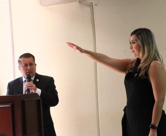 Toma protesta la nueva representante de la oficina enlace de la Defensoría de Derechos Universitarios en CUSur