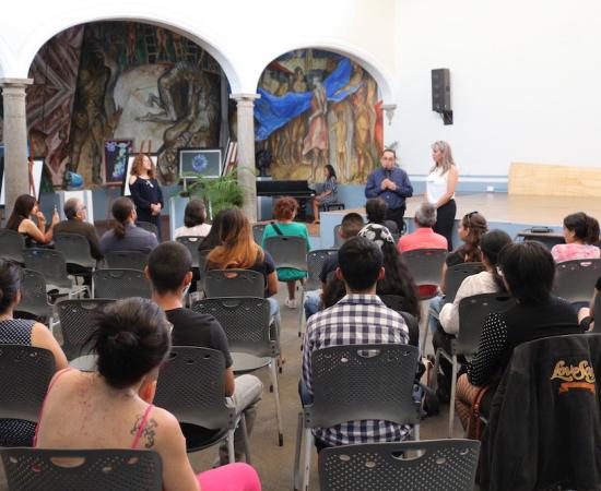 Inauguran exposición fotoescultórica de arte incluyente