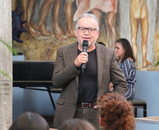 Inauguran exposición fotoescultórica de arte incluyente