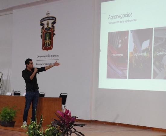 Inician las XII Jornadas de Agronegocios del CUSur