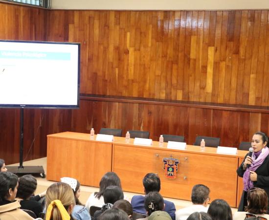 Hablan sobre la cultura de la paz en los espacios universitarios