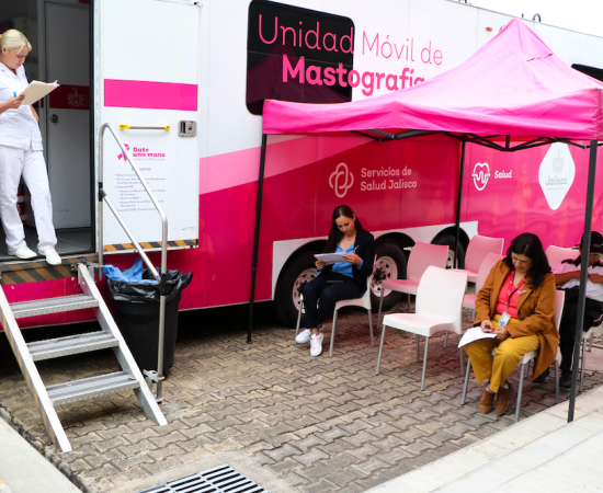 Brindan servicio de mastografías gratuitas en el marco del Día Internacional de lucha contra el Cáncer de Mama