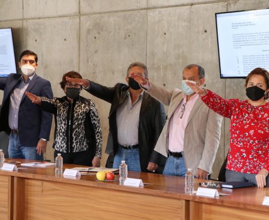 Eligen a nuevo contralor en el CUSur