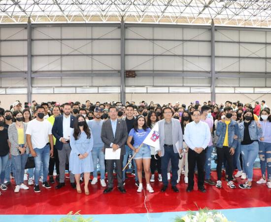 Estudiantes del CUSur inician el servicio social