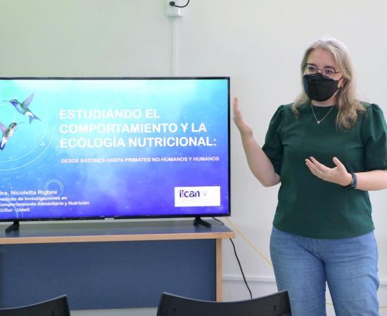 Investigadora del CUSur explica el comportamiento y la ecología nutricional de animales y humanos